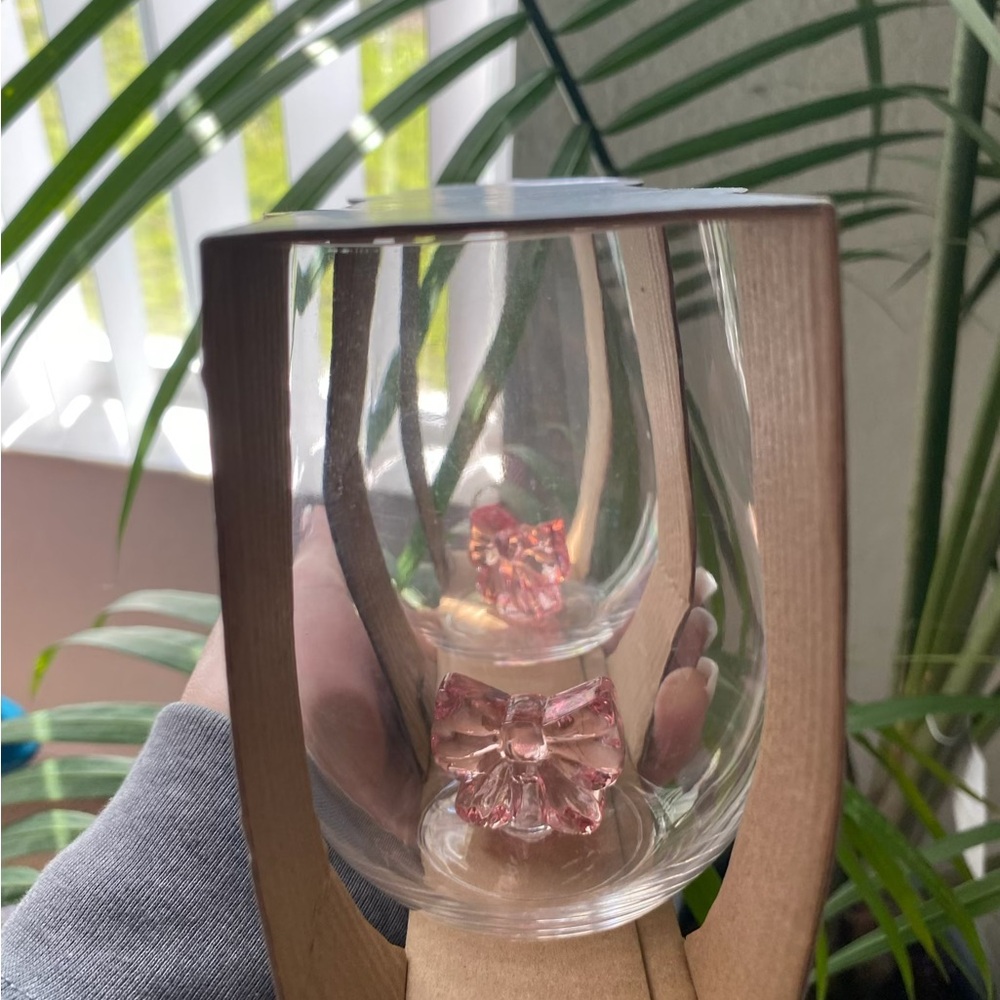 Godinger Acrylic Stemless Wine Glasses Set - Picture 3 of 3